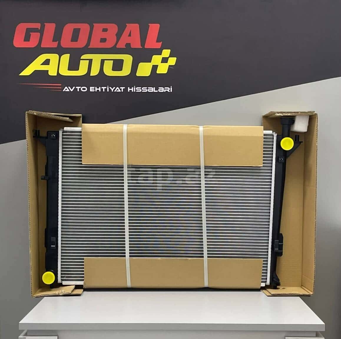 Water radiator for Hyundai Santa Fe 2.4 (2012-2018) - Tenderyard