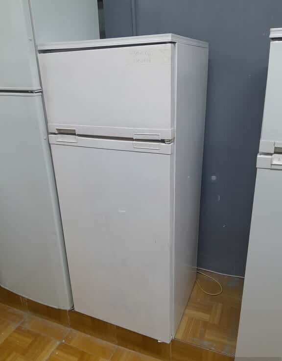 Indesit refrigerator - Tenderyard