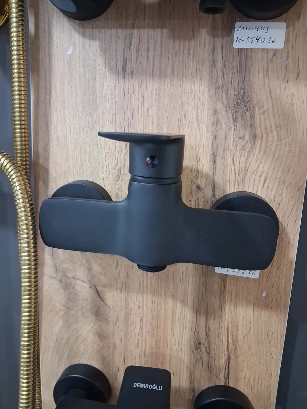 Shower faucet, Black color - Tenderyard