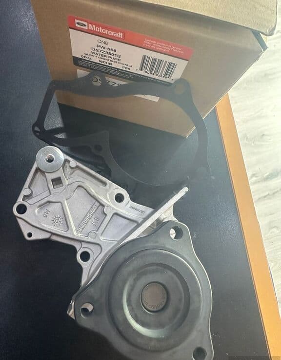 Su nasosu Ford Fusion 1.5