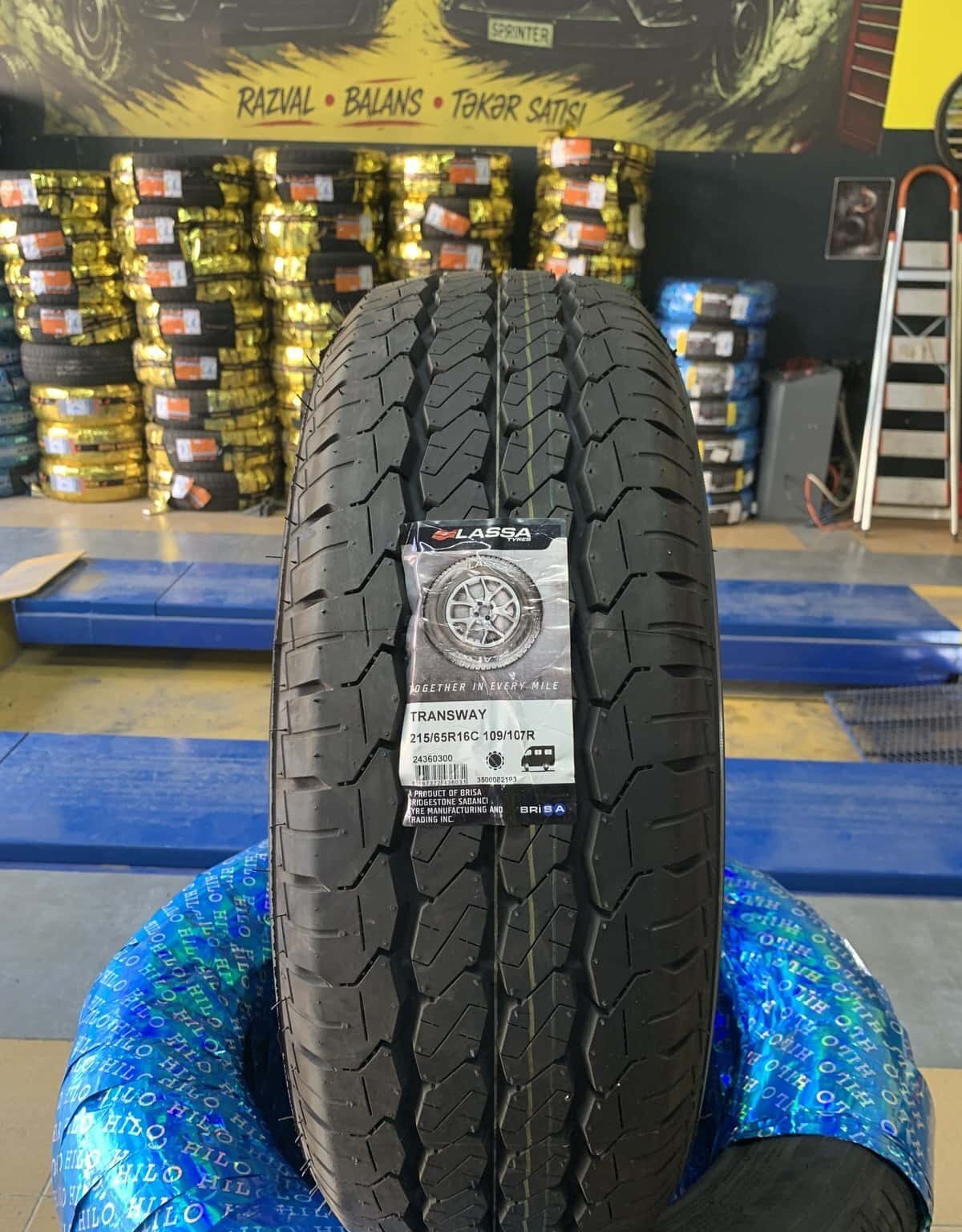 Avtomobil şini Lassa Transway 215/65 R16C - Tenderyard