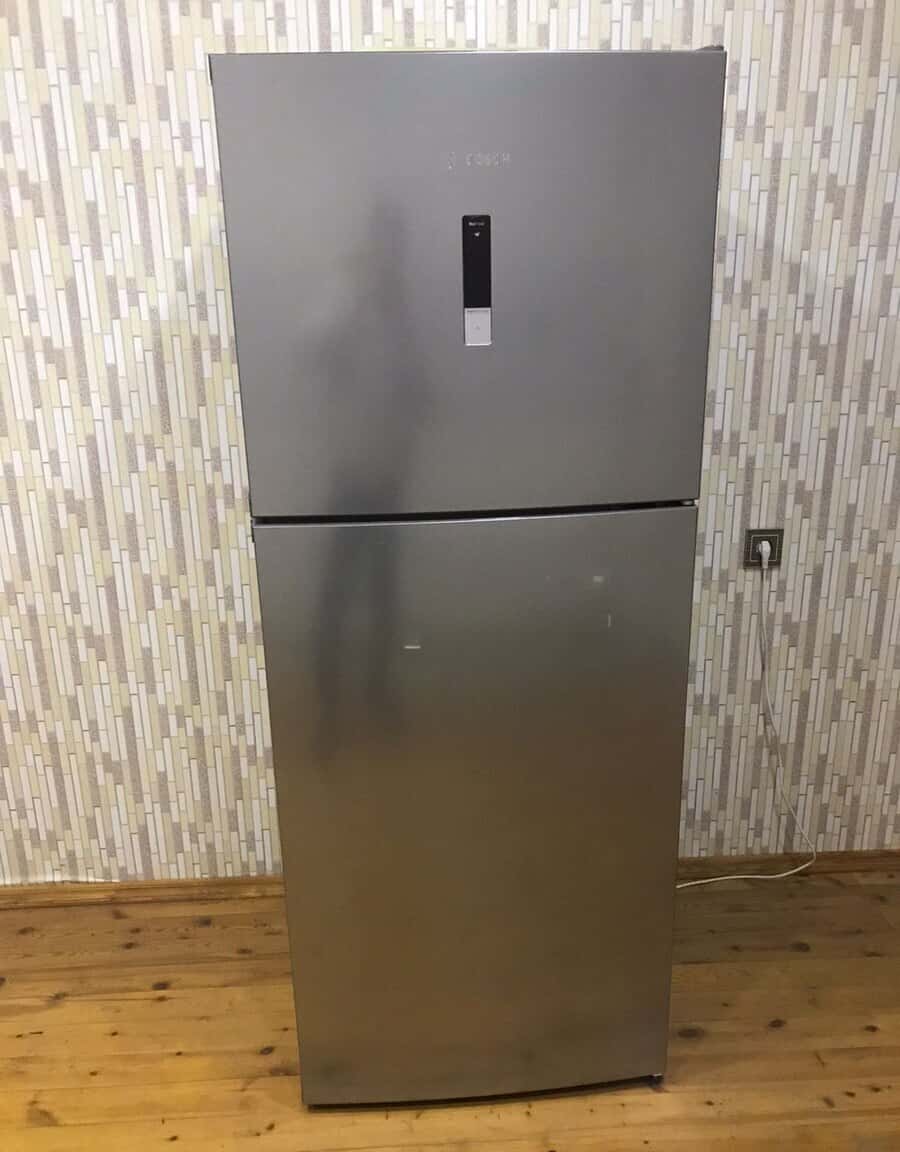 Hotpoint refrigerator - Tenderyard
