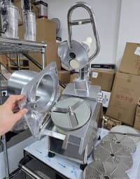 Peşəkar Elektrikli Tərəvəz Doğrayıcı Aparat 750W — şəkil 19