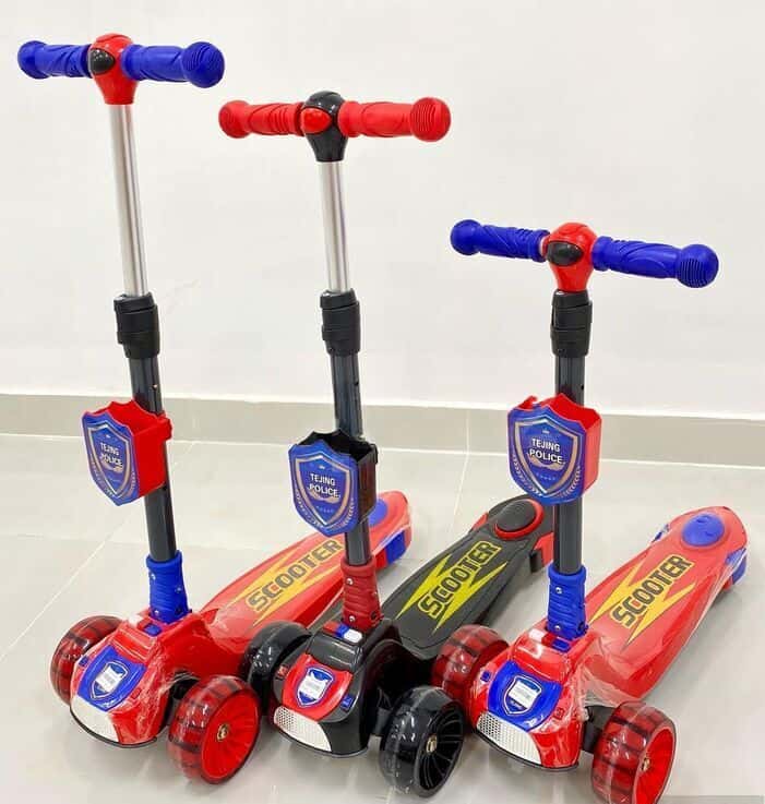 Musical children's scooter - Tenderyard