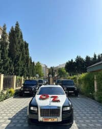 Avtomobil icarəsi Rolls Royce Ghost 2018 — şəkil 9