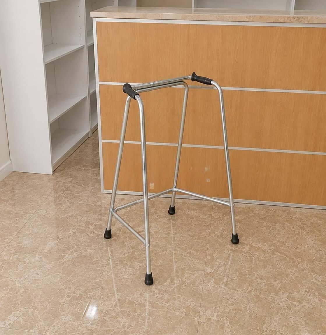 Walker and medical equipment - Tenderyard