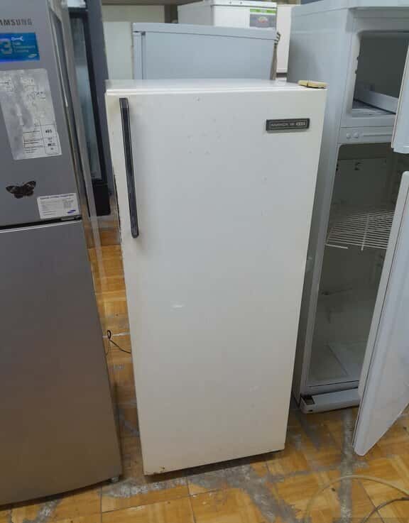 Indesit refrigerator - Tenderyard