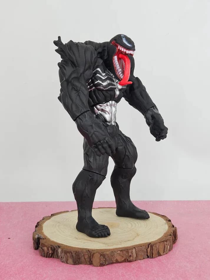 Venom kolleksiya fiquru, 4+ yaş