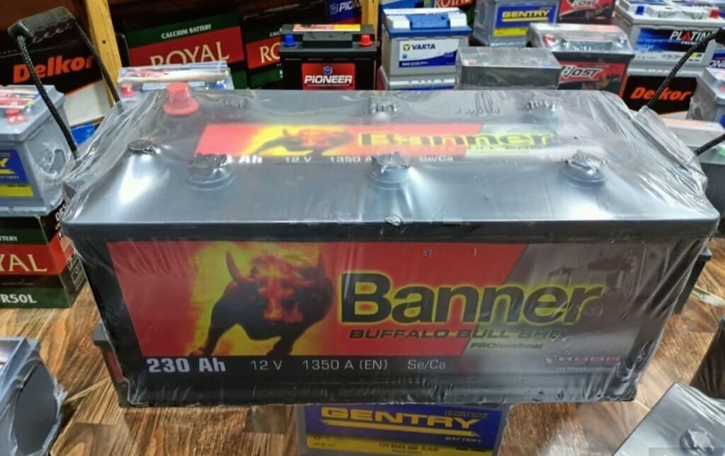 Akkumulyator Banner 12 Volt 180