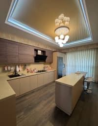 12 otaqlı mənzil 772 m² satılır — şəkil 15
