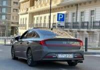Avtomobil icarəsi Hyundai Elantra 2018 — şəkil 8