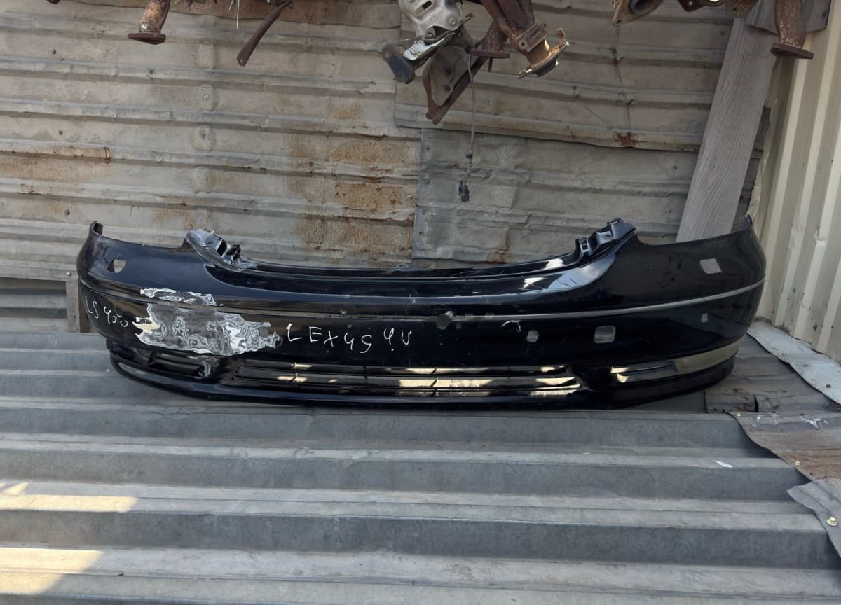 Ön bufer Lexus LS430