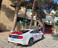 Avtomobil kirayəsi Ford Mustang 2018 — şəkil 4