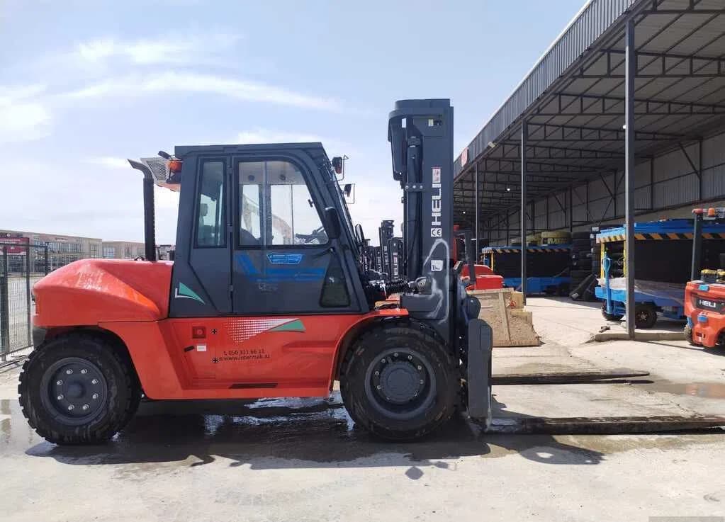 Çəngəlli yükləyici Heli CPCD100, 10 ton, 2022 il