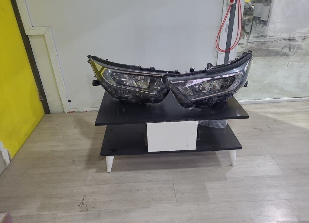Ön fara Toyota RAV4 2018