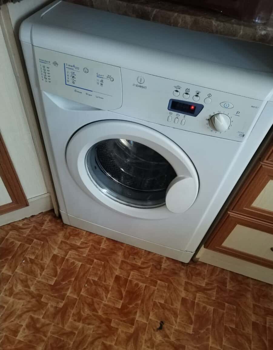 Indesit washing machine - Tenderyard