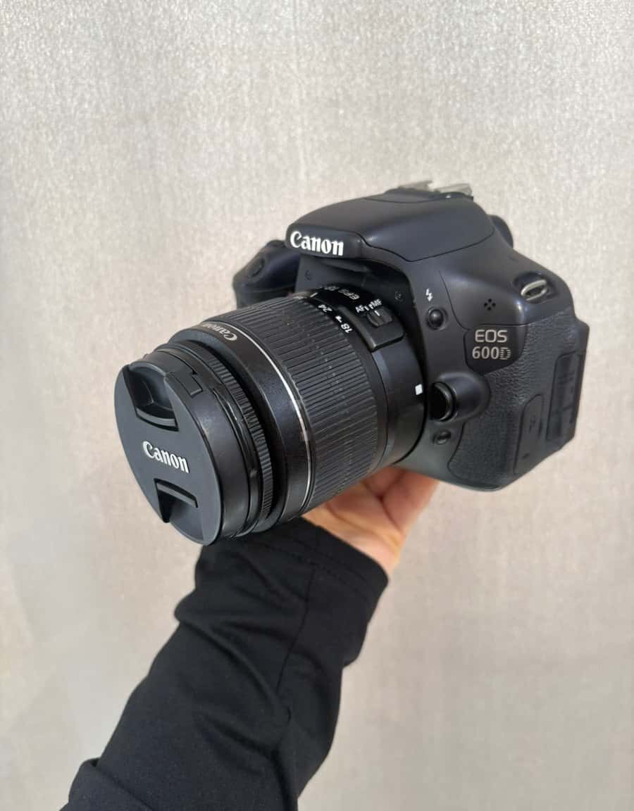 Фотоаппарат Canon 600D с объективом 18-55mm - Tenderyard