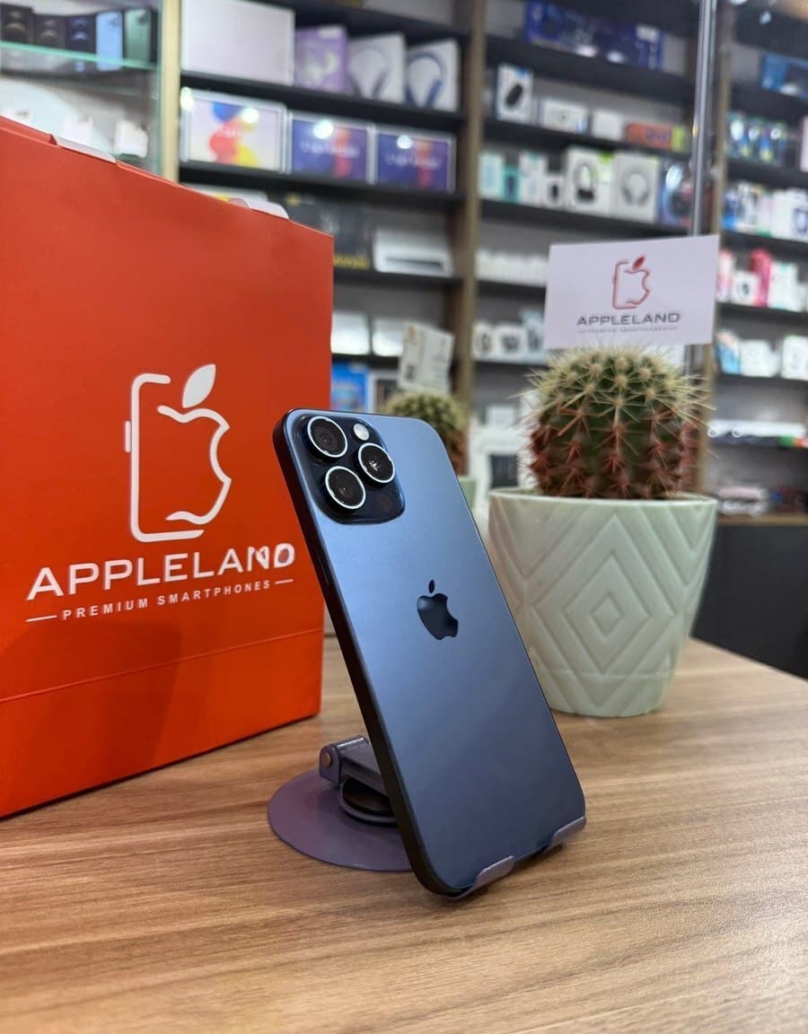 Apple iPhone 15 Pro Max, 8 GB