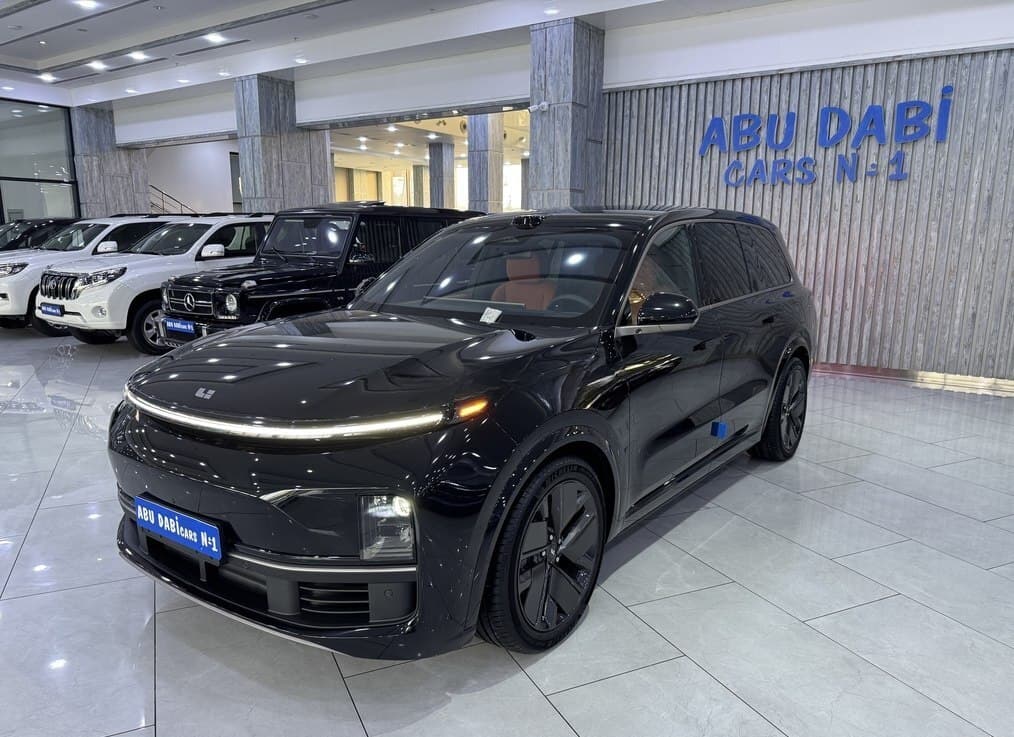 Li Auto L9, 2025 il, 0 km, 1500 L