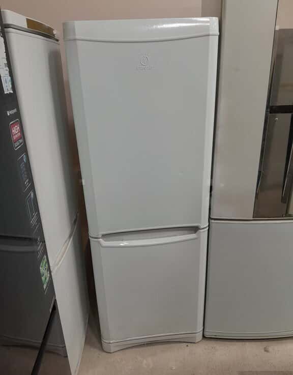 Indesit refrigerator - Tenderyard