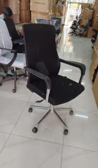 Qarışıq rəng, Ofis üçün kreslo — şəkil 1
