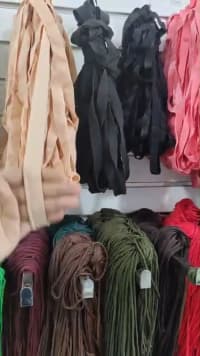 Tikiş ipləri, müxtəlif rəng və material seçimləri — şəkil 13