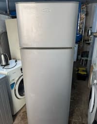 Indesit soyuducu — şəkil 1
