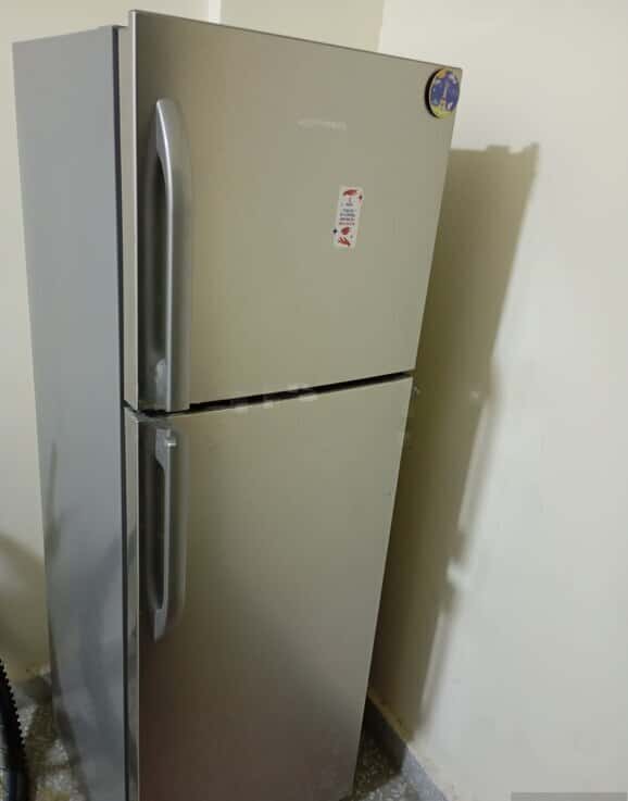 Indesit refrigerator - Tenderyard