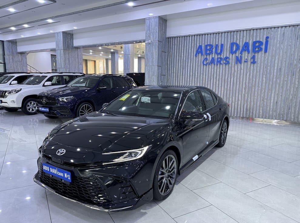 Toyota Camry, 2026 il, 0 km, 2000 L