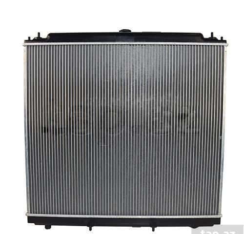 Su radiatoru Nissan Navara - Tenderyard