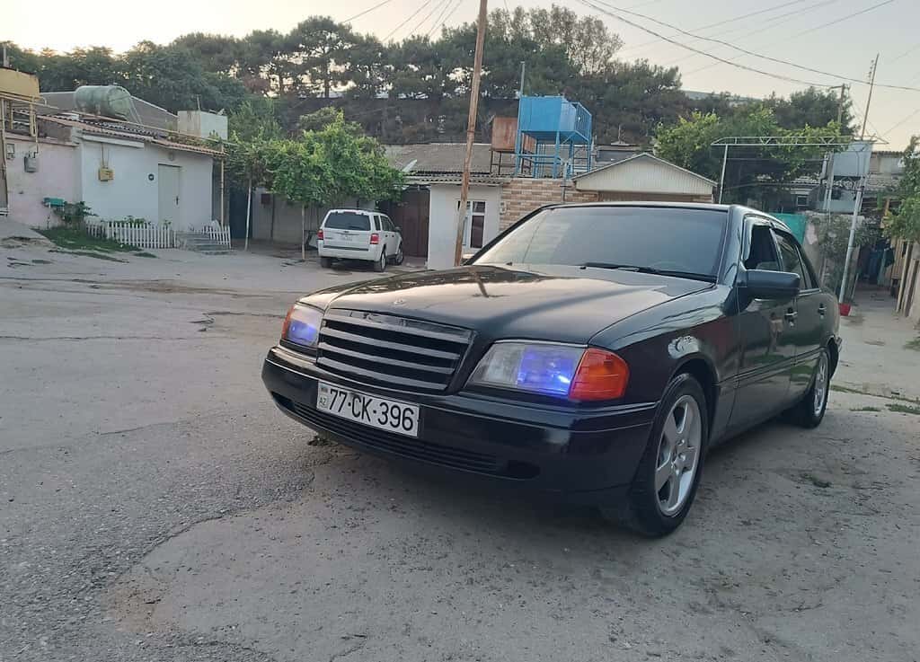 Mercedes C 180, 1995 il, 181000 km, 1800 L - Tenderyard