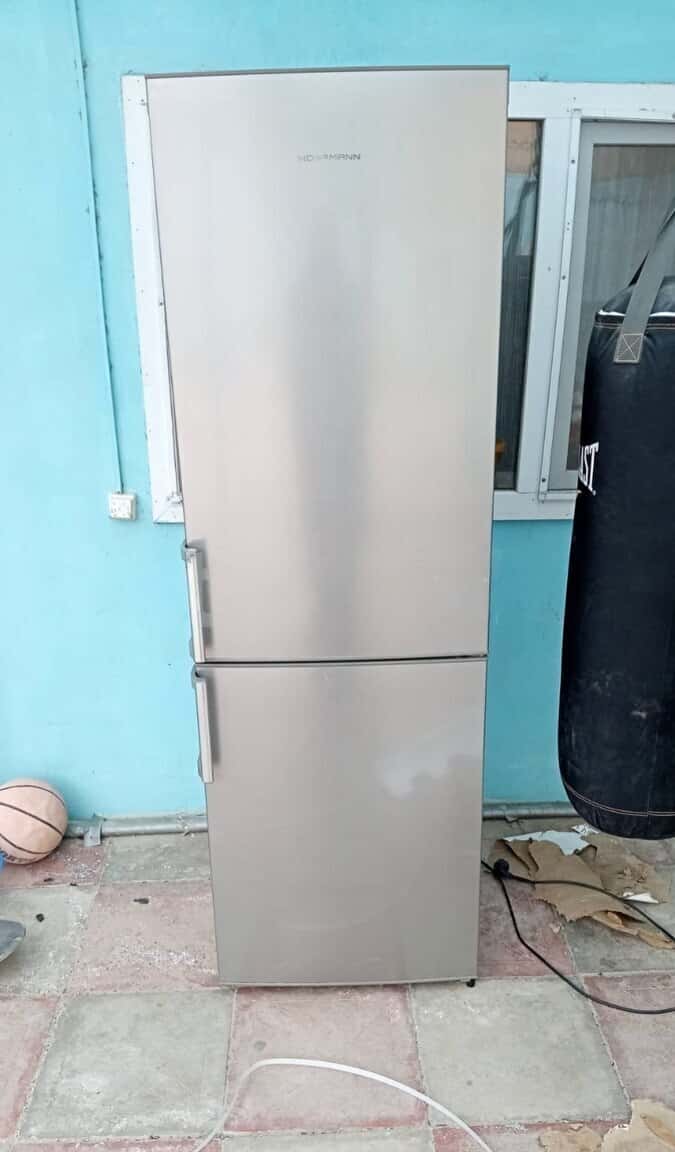 Hotpoint refrigerator - Tenderyard