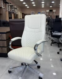 Bej rəng, Ofis üçün kreslo — şəkil 3