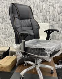 Qara rəng, Ofis üçün kreslo — şəkil 24