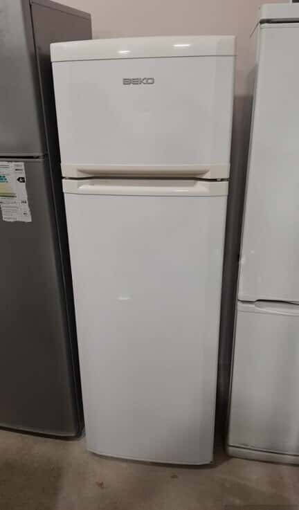 Indesit refrigerator - Tenderyard