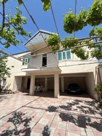 5 otaqlı həyət evi 150 m² satılır — şəkil 1