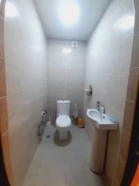 3 otaqlı mənzil 135 m² kirayə verilir — şəkil 13
