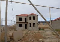 5 otaqlı həyət evi 180 m² satılır — şəkil 1