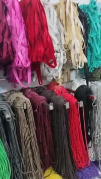 Tikiş ipləri, müxtəlif rəng və material seçimləri — şəkil 3