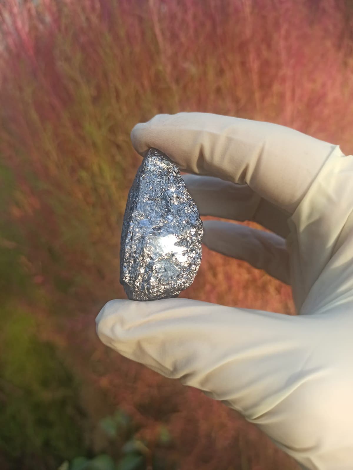 Təbii Terahertz (Silisyum) daşı