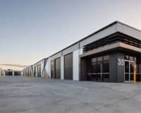 1500 m² Əla təmirli obyekt satılır — şəkil 6