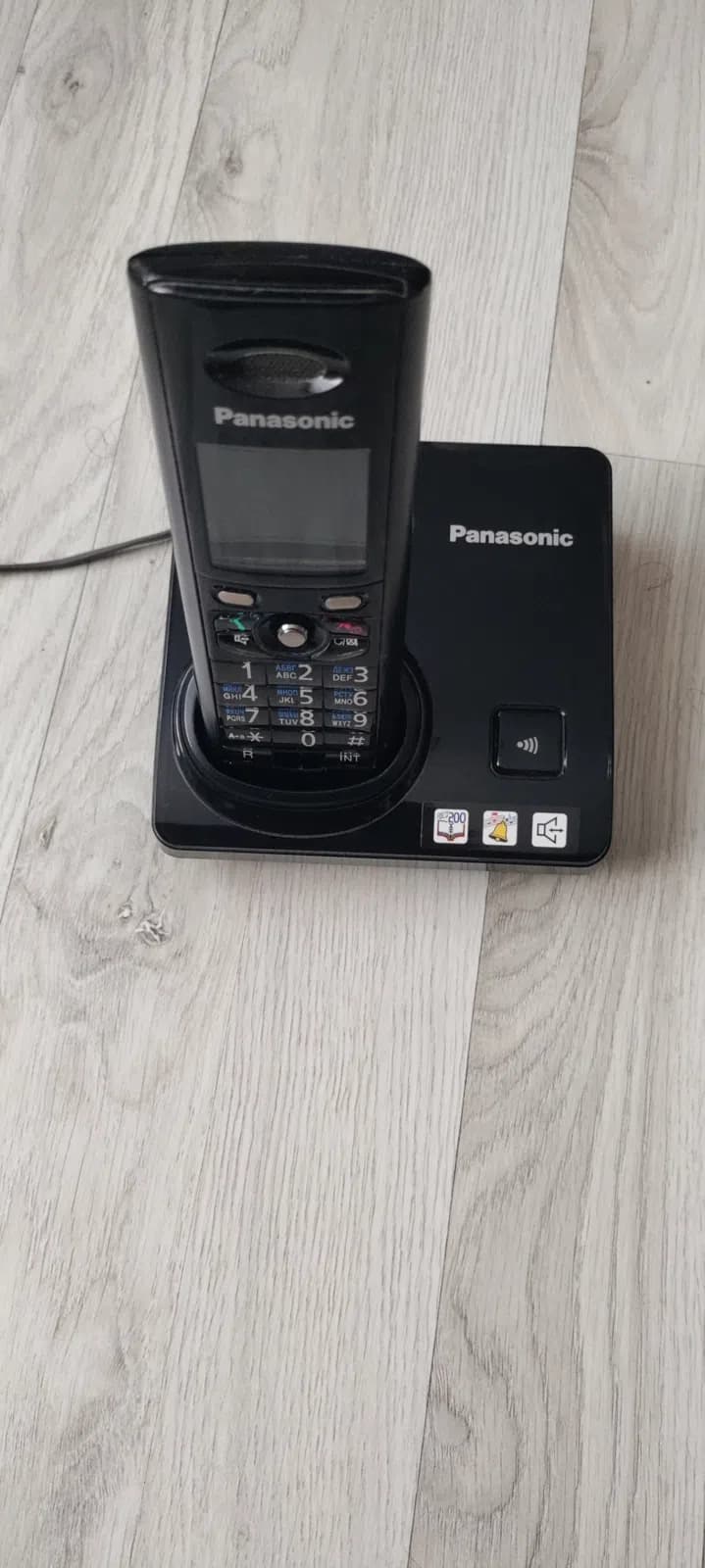 Masaüstü telefon Qara rəng, Stolüstü