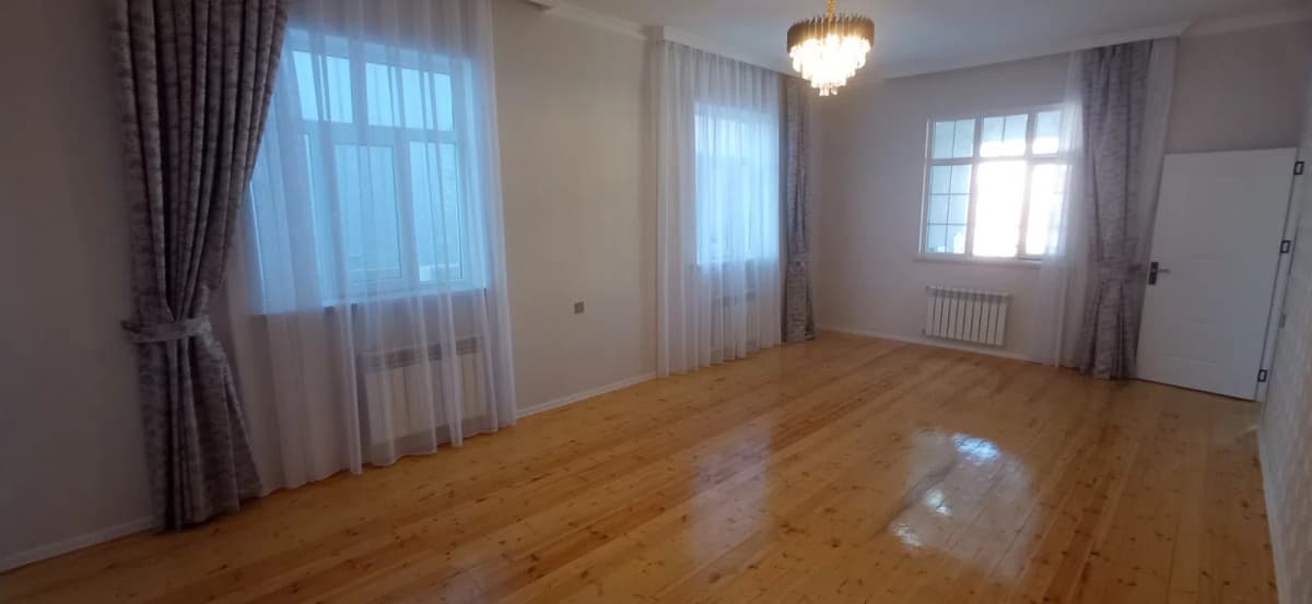 4 otaqlı həyət evi 120 m² satılır