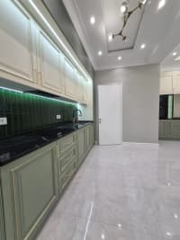 4 otaqlı mənzil 180 m² satılır — şəkil 17