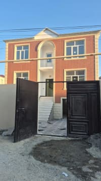 4 otaqlı həyət evi 180 m² satılır — şəkil 1