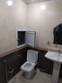 2 otaqlı mənzil 100 m² kirayə verilir — şəkil 6
