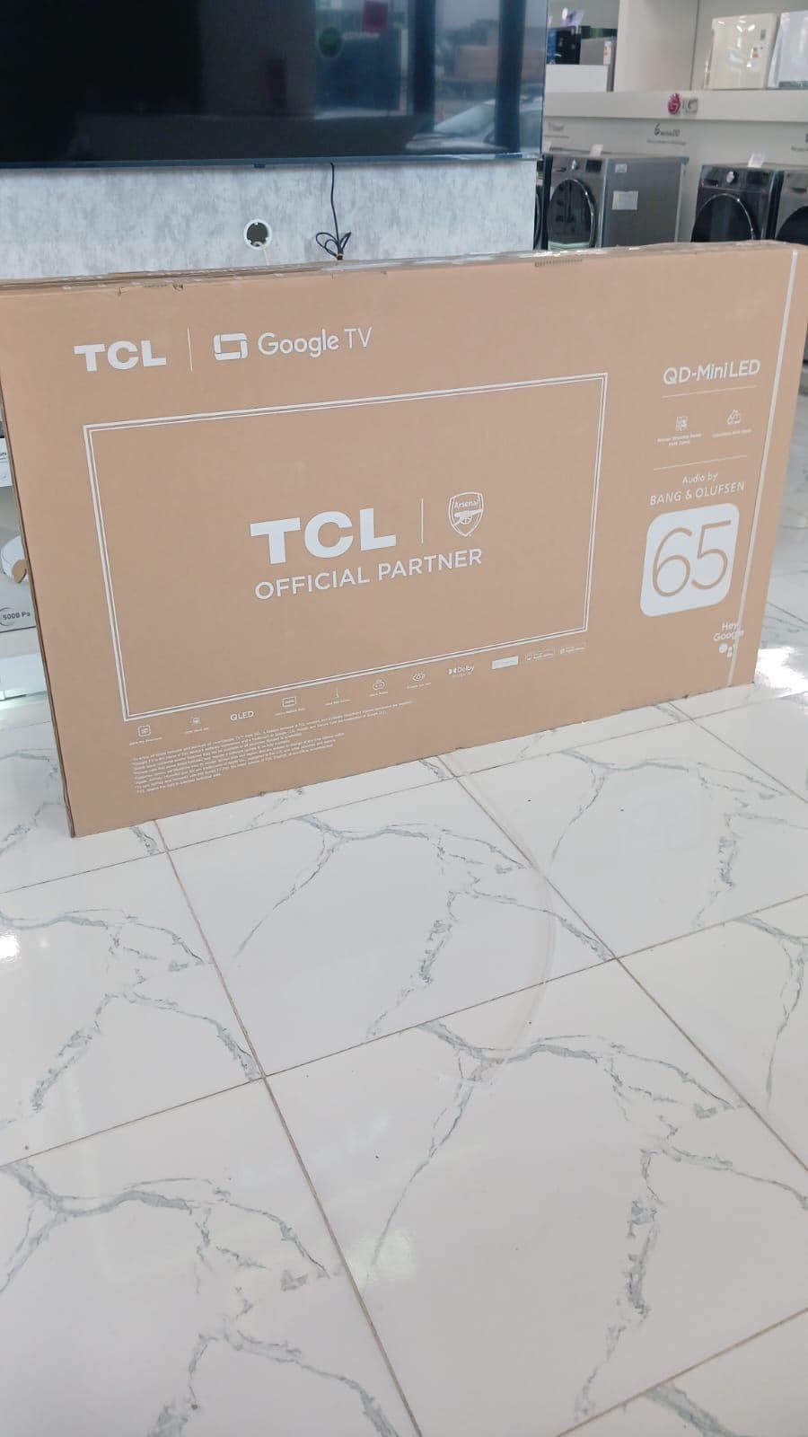 Tesla Televizor 65" QLED