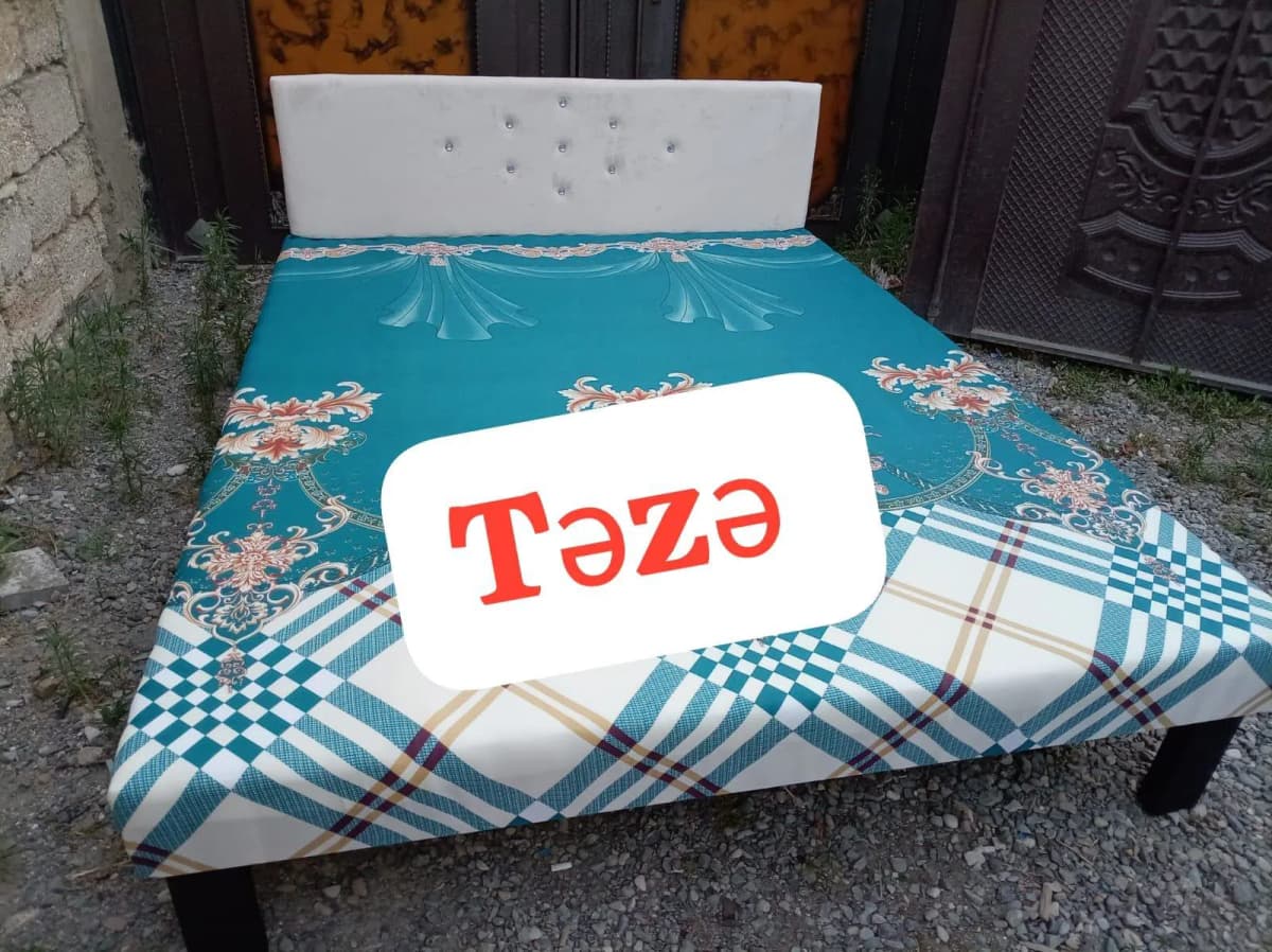 Taxta çarpayı, Şəffaf rəng