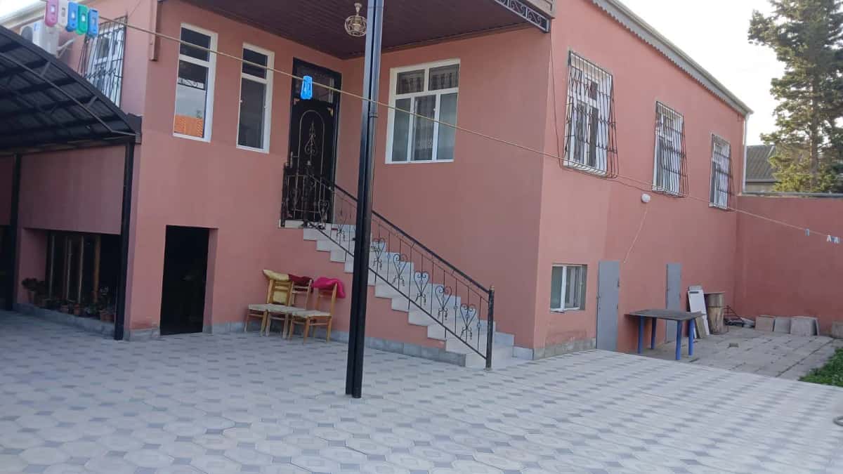 Продается 6-комнатный частный дом, 240 м² - Tenderyard