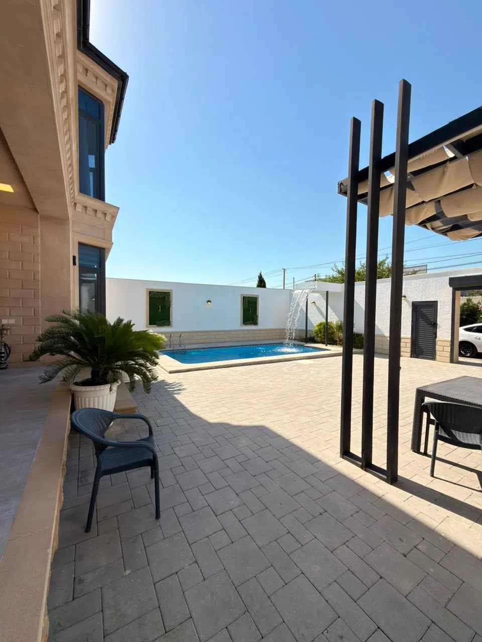 4 otaqlı villa 180 m² - satılır